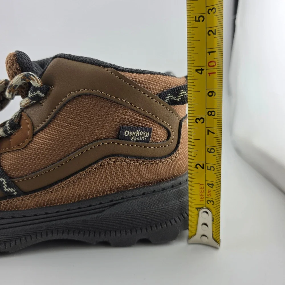 OshKosh B'gosh Vuelta Hiking Boots Toddler Size 12 Brown EXCELLENT Outdoor Camp